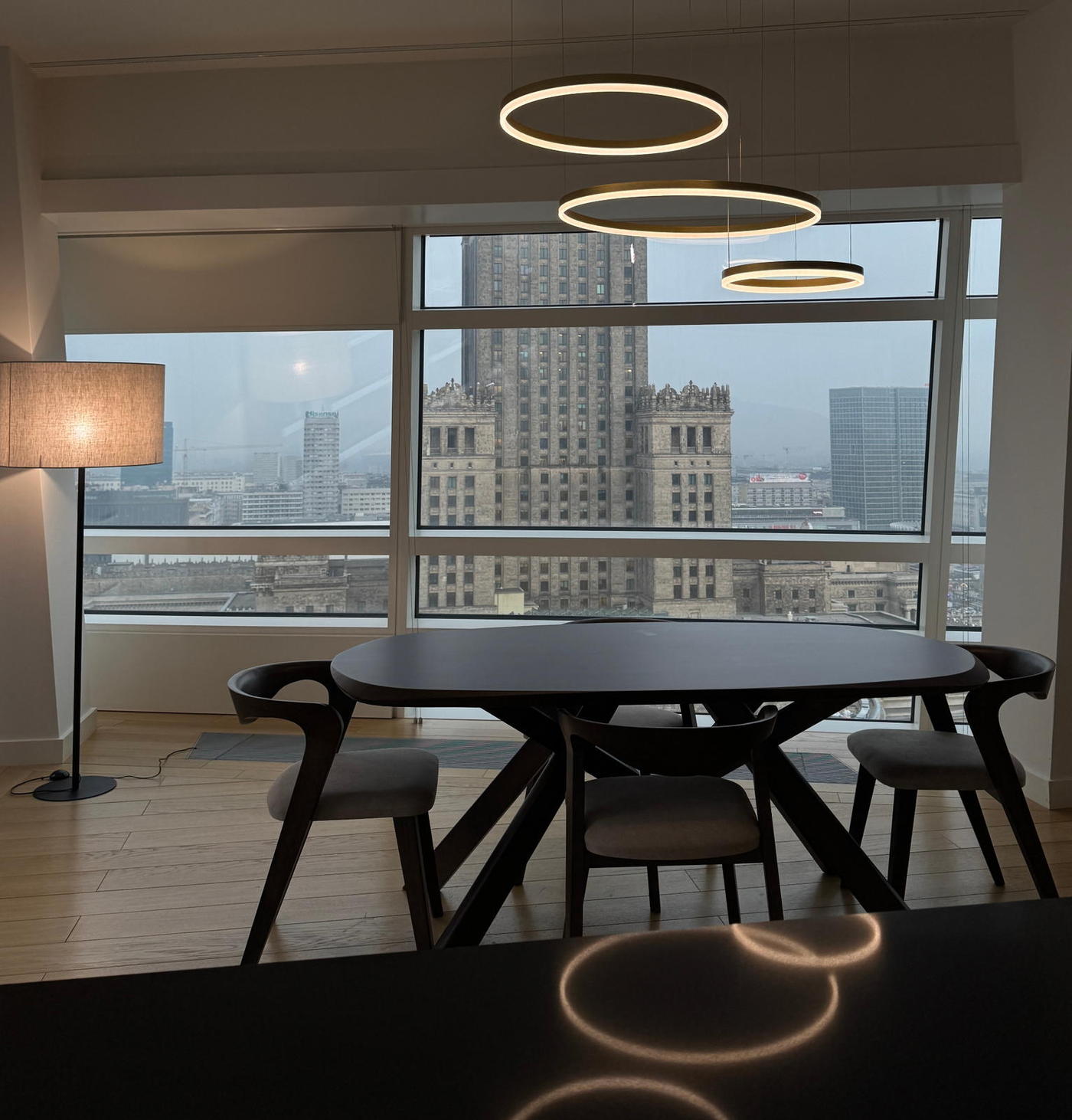 Apartament z widokiem na Warszawę
